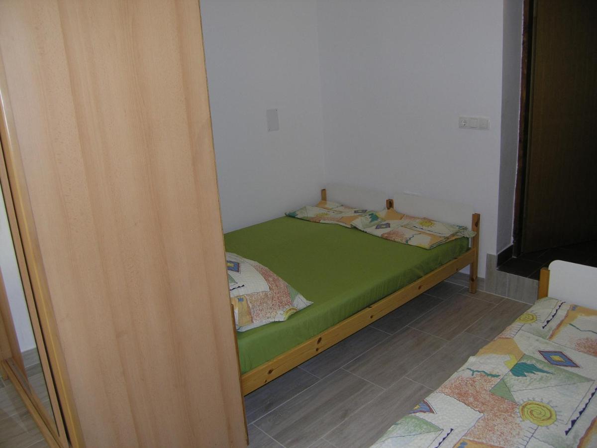 Apartments Jelekovac 스베티 페타르 외부 사진