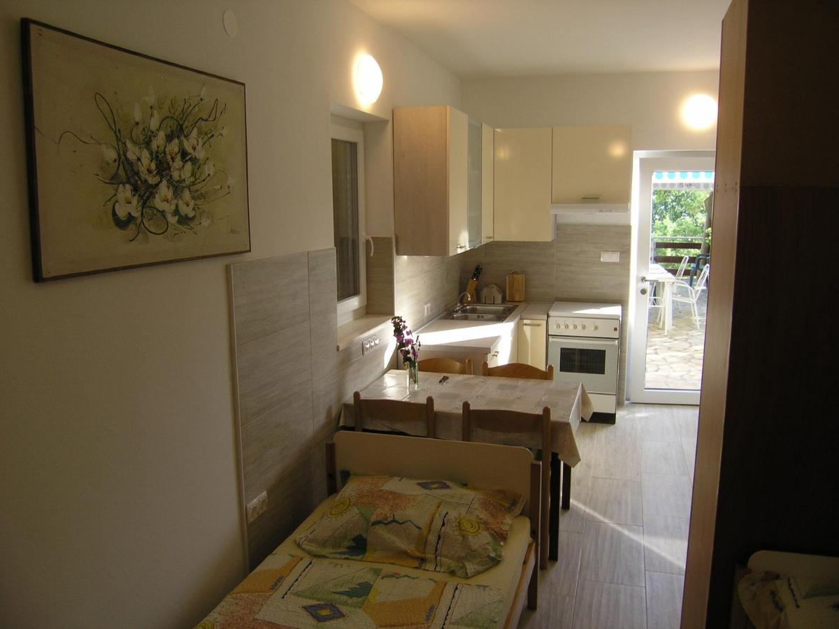 Apartments Jelekovac 스베티 페타르 외부 사진